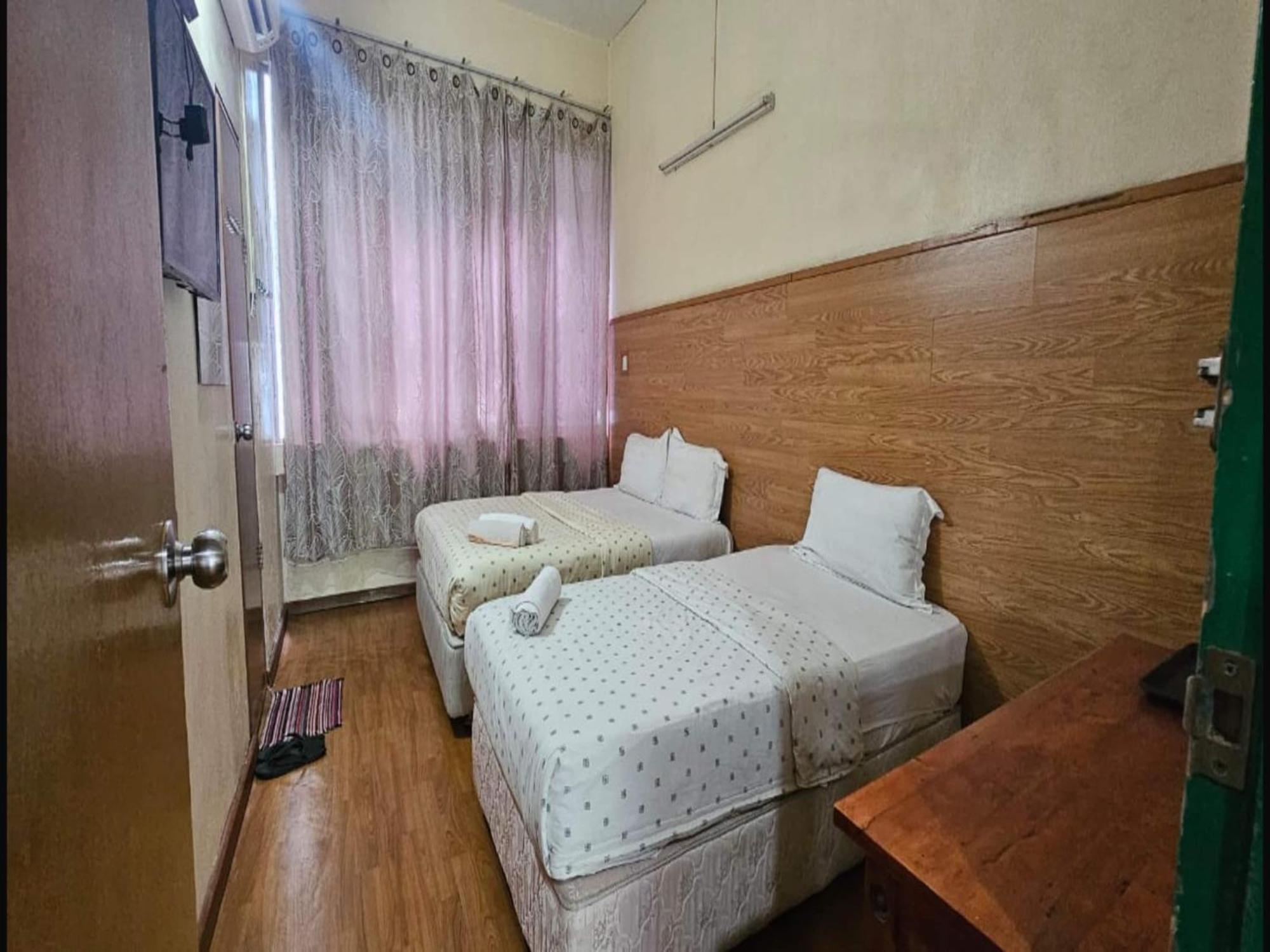 Oyo 90979 Sianglory Inn Kota Kinabalu Exterior photo